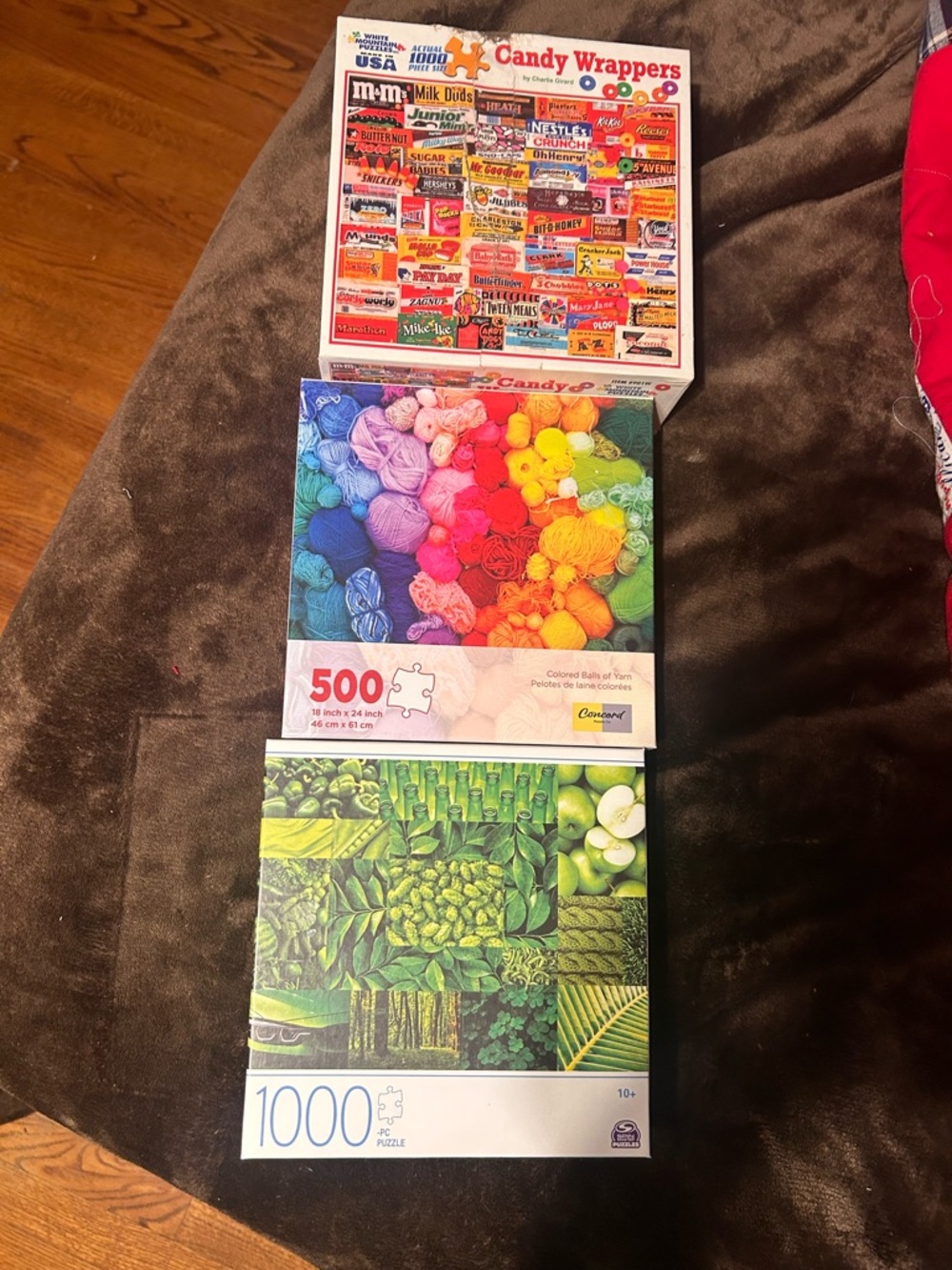 Colorful Yarn & Green Nature 500/1000-Piece Puzzle Set - Multi Color
